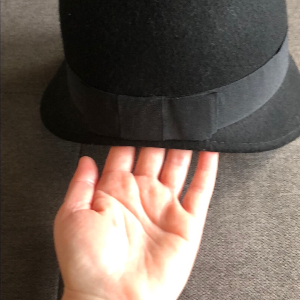 Hat - Picture 3 of 5